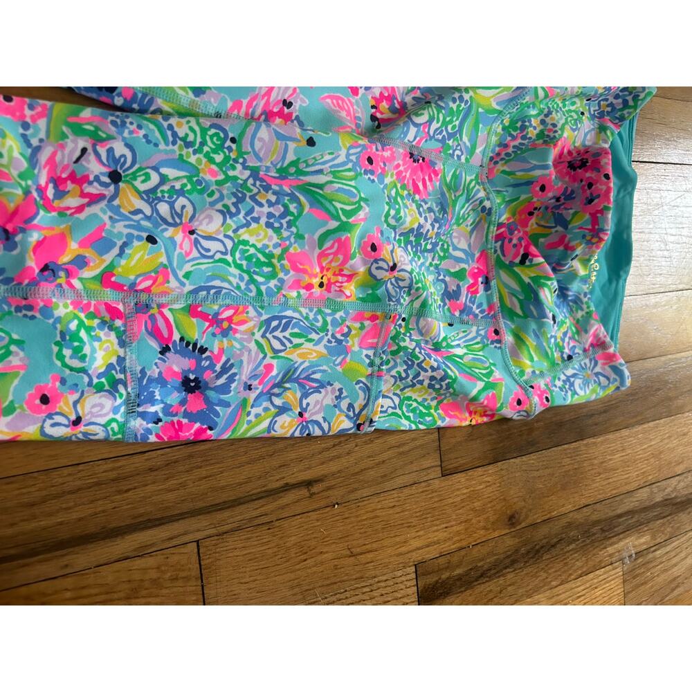 Lilly Pulitzer Luxletic Weekender Leggings in Amalfi Blue Alligator Isle XS NWOT - Picture 5 of 9
